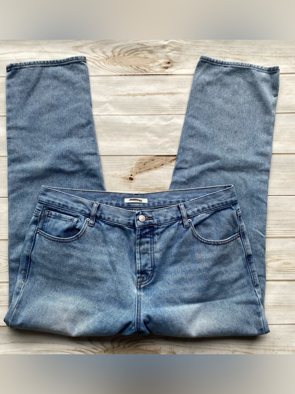 PacSun low rise straight leg denim jeans light wash button fly fall winter 32